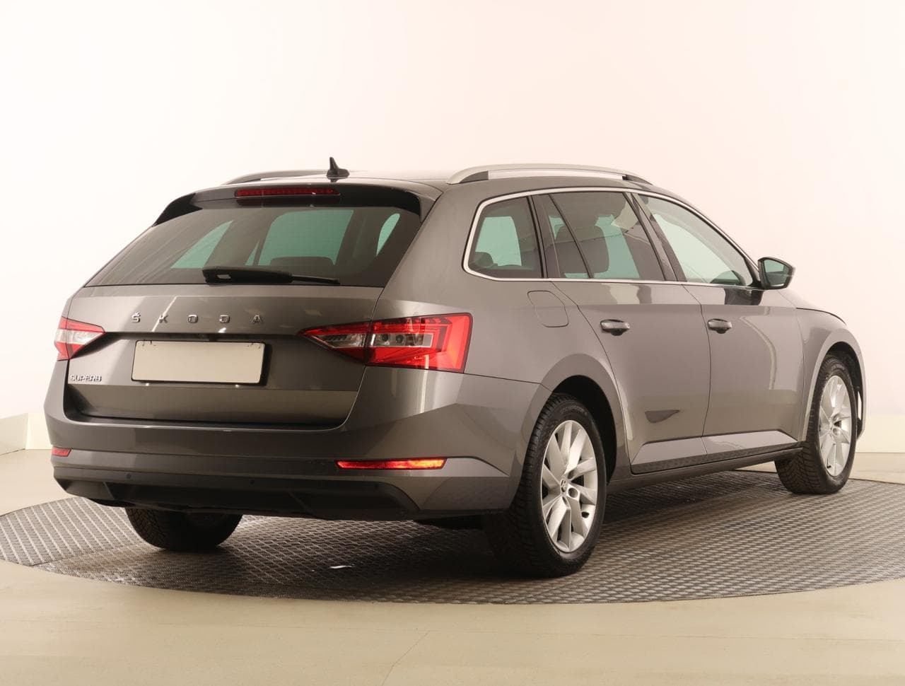 2022 Škoda SUPERB - 7