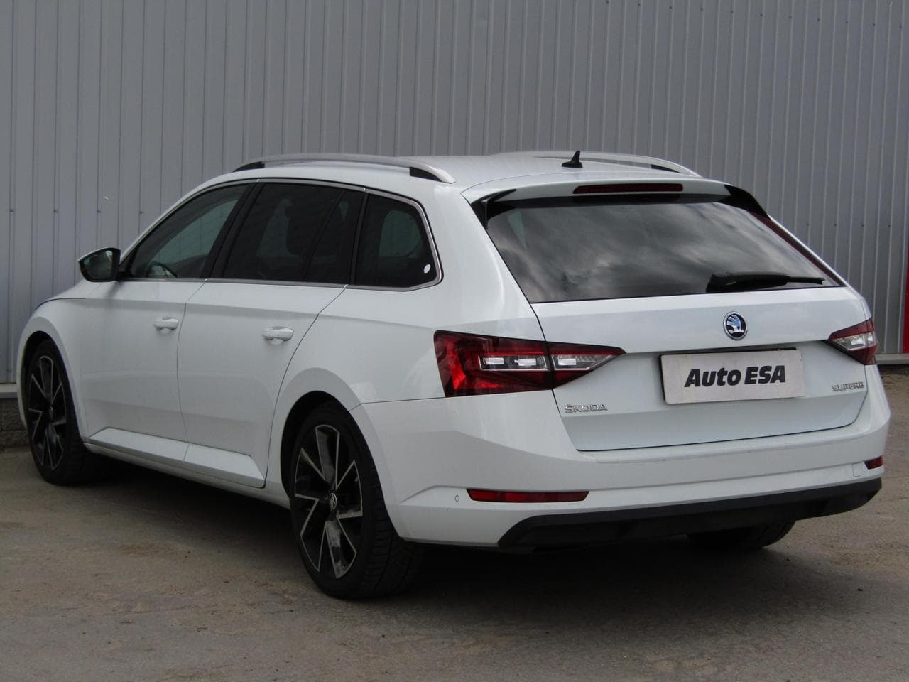 2016 Škoda SUPERB - 6