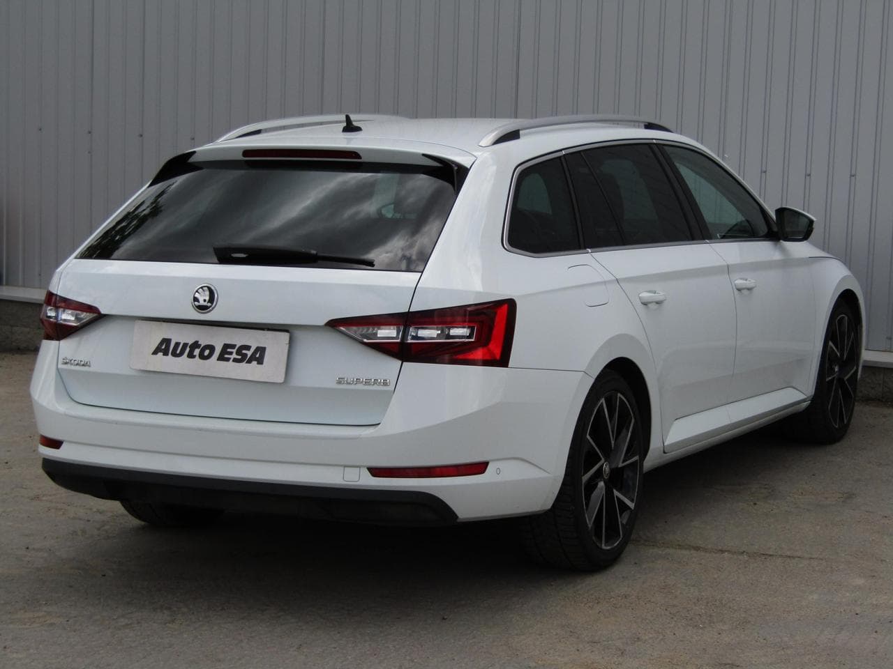 2016 Škoda SUPERB - 4