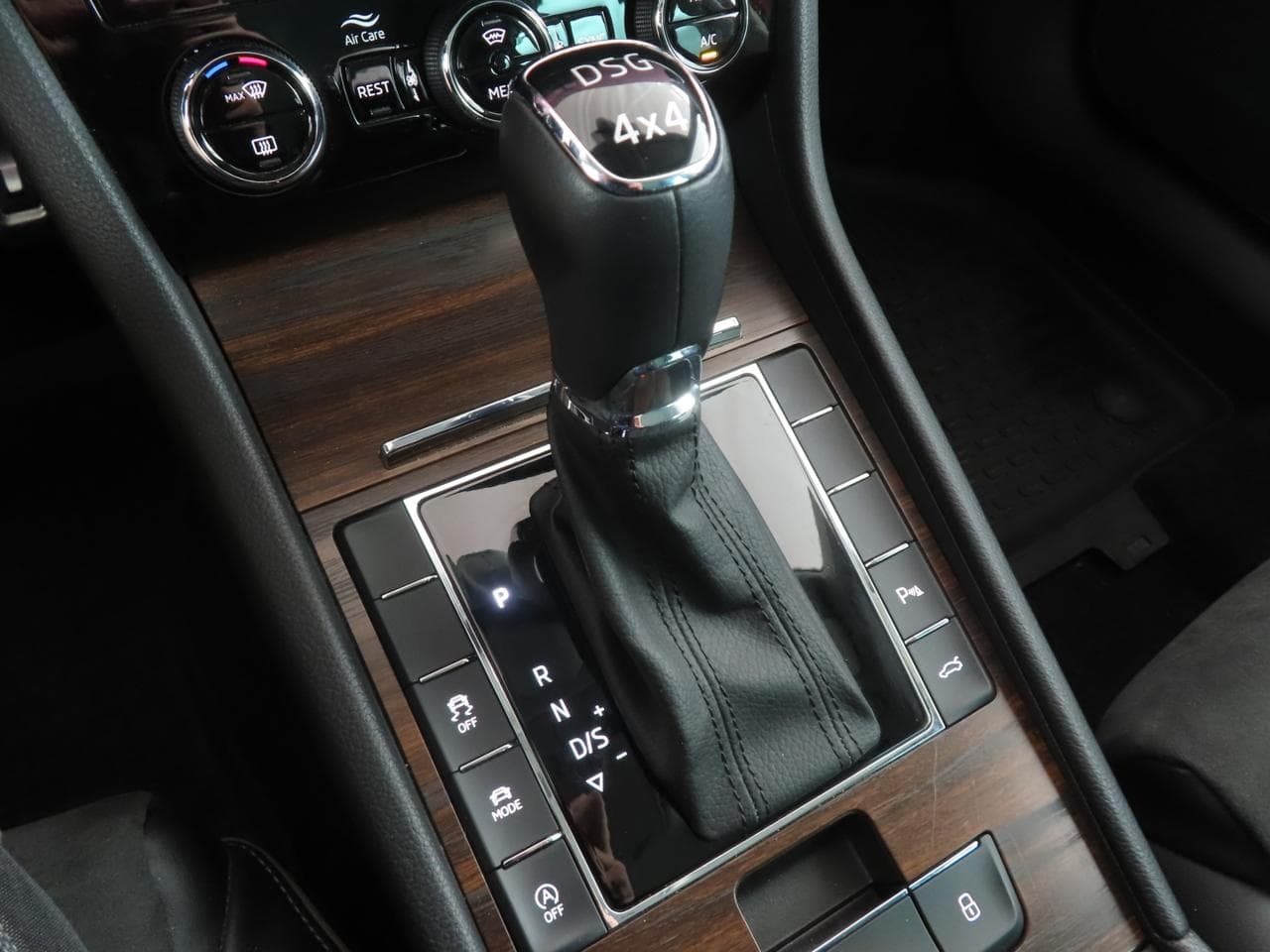 2021 Škoda SUPERB - 19