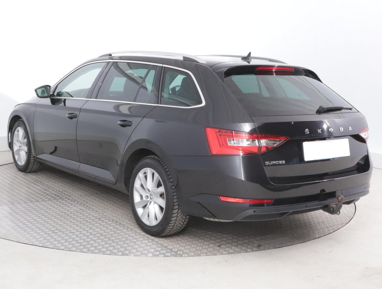 2019 Škoda SUPERB - 5
