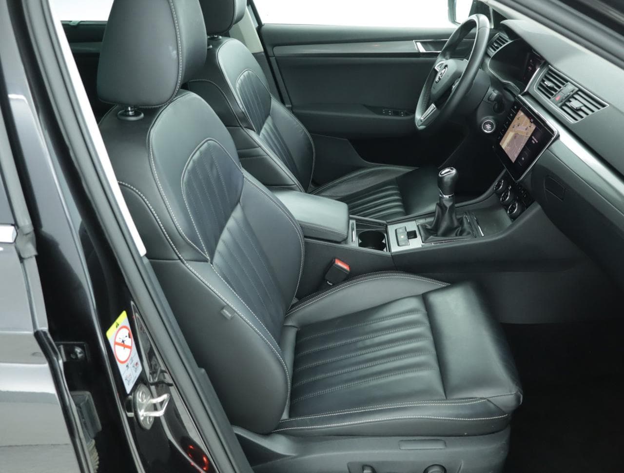 2019 Škoda SUPERB - 12