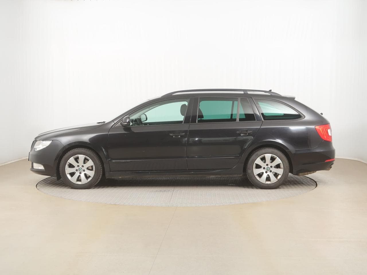2012 Škoda SUPERB - 3