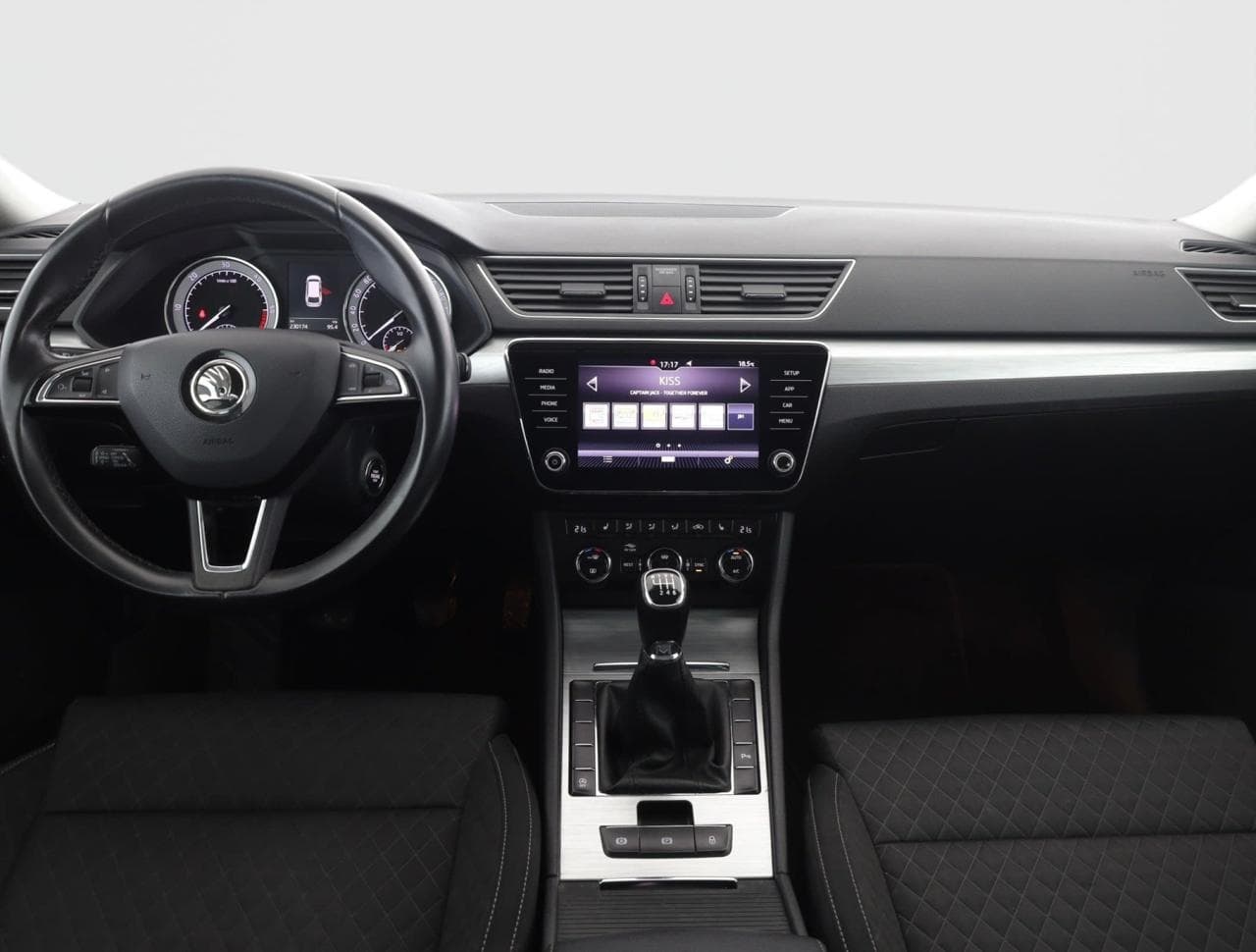 2020 Škoda SUPERB - 9