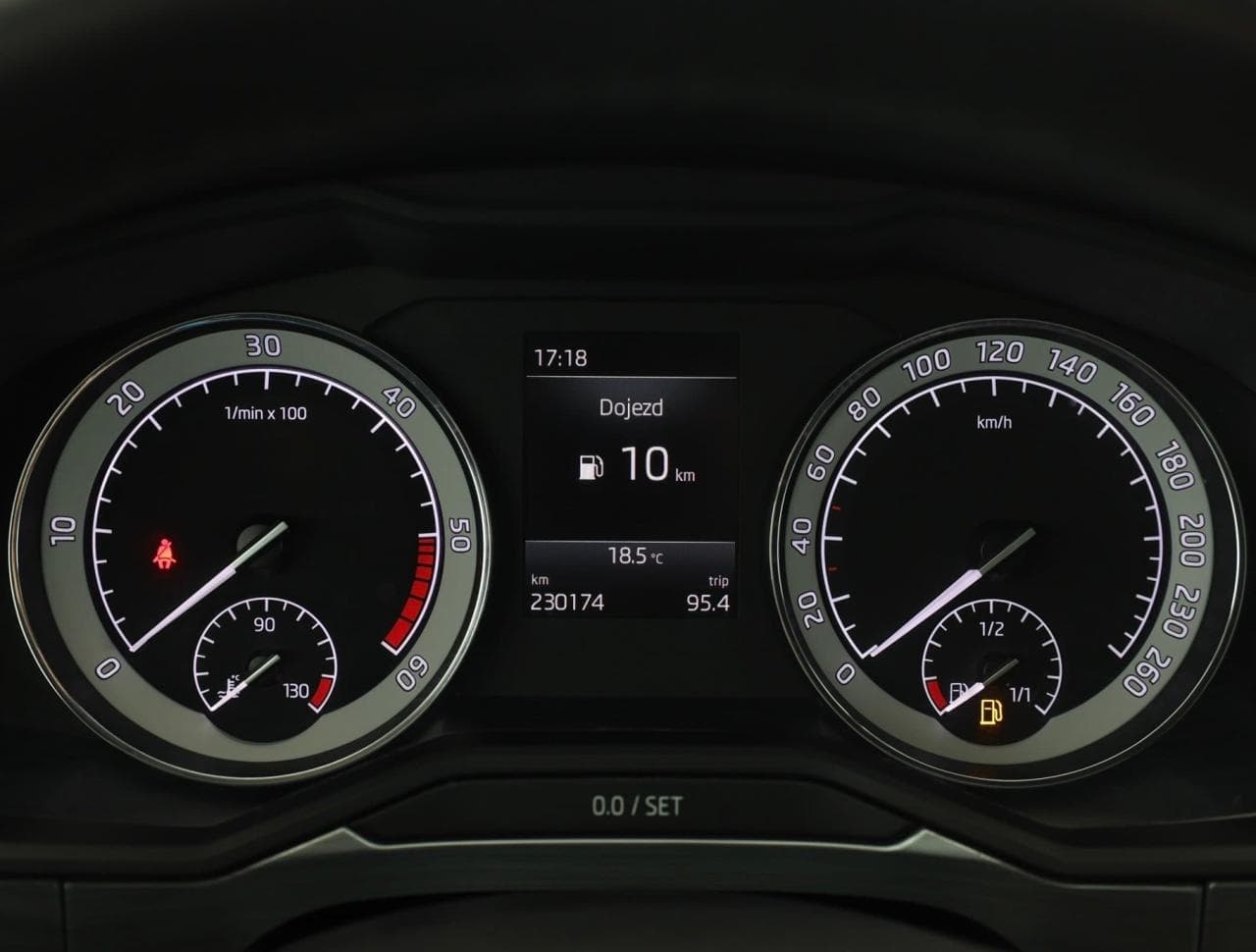 2020 Škoda SUPERB - 15