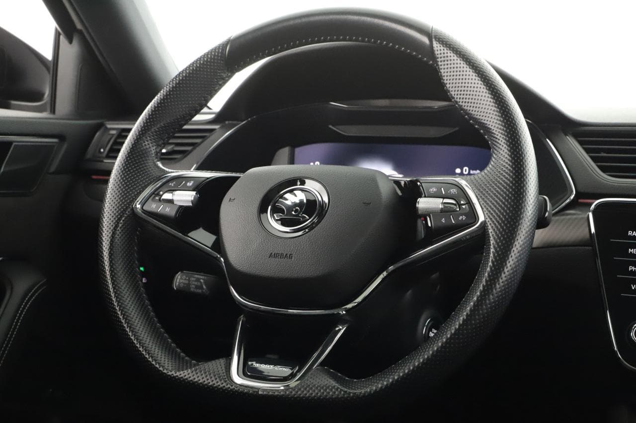 2022 Škoda SUPERB - 14