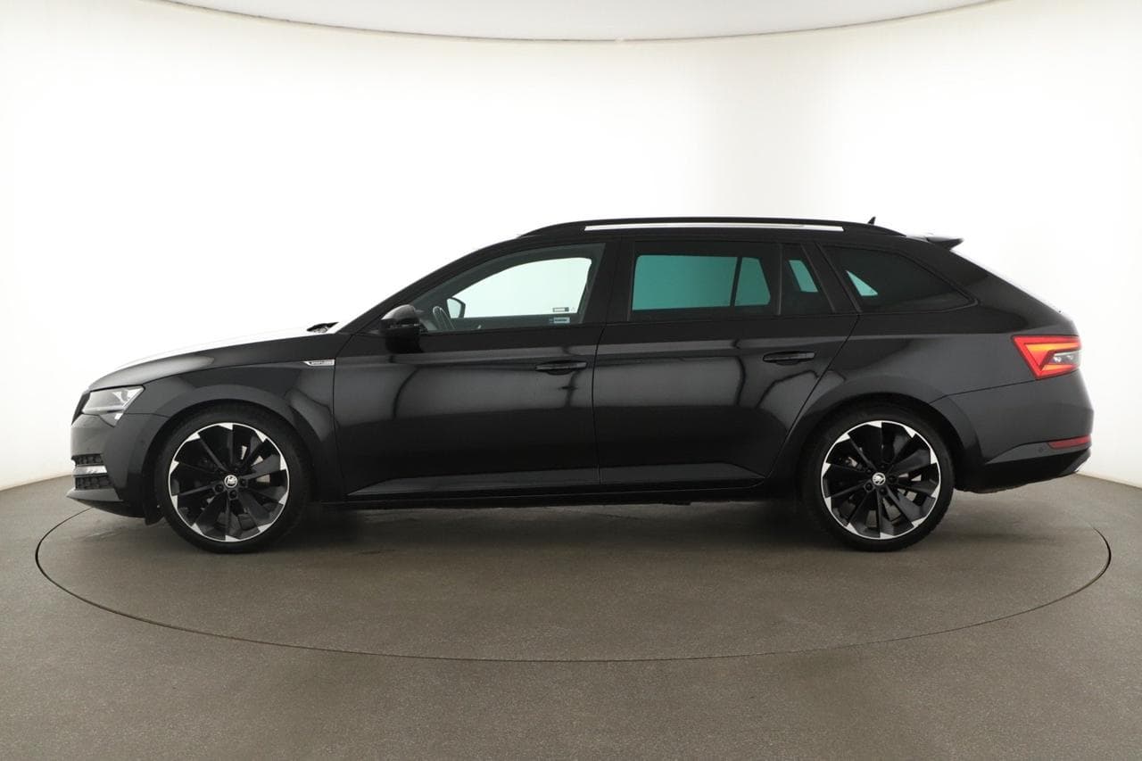 2022 Škoda SUPERB - 4