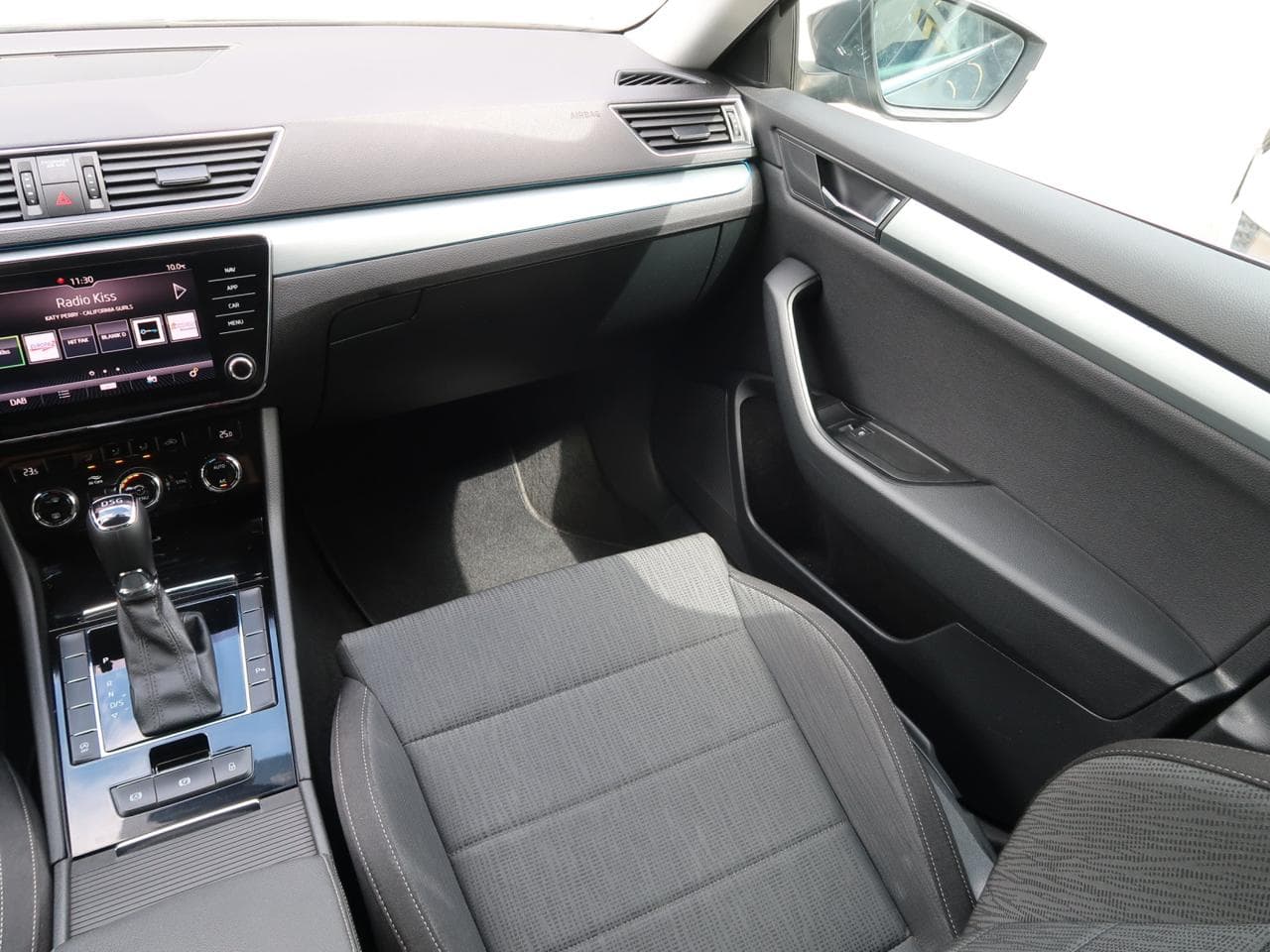 2019 Škoda SUPERB - 11