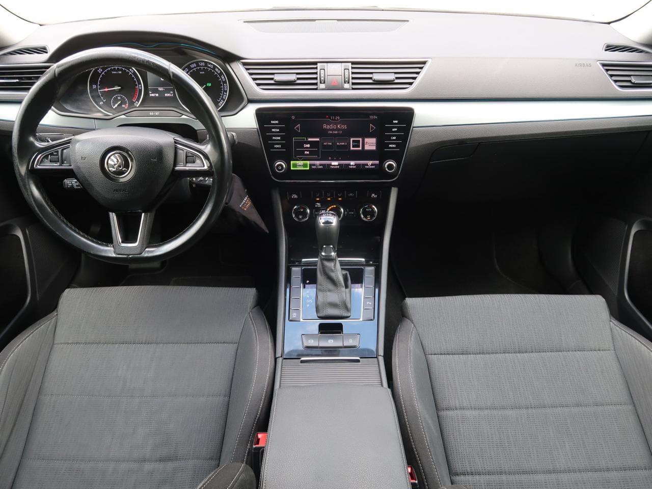 2019 Škoda SUPERB - 10