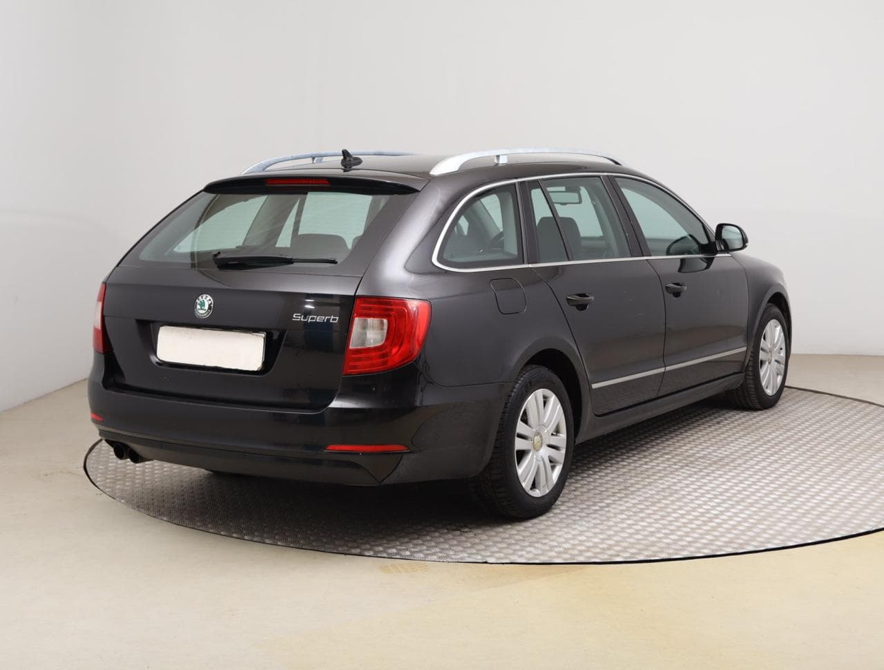 2010 Škoda SUPERB - 7