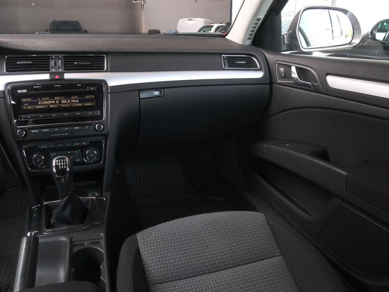2010 Škoda SUPERB - 11