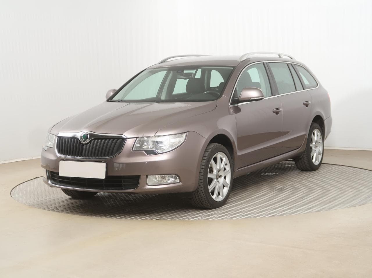 2010 Škoda SUPERB - 3