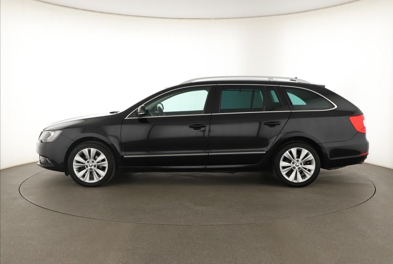 2015 Škoda SUPERB - 4
