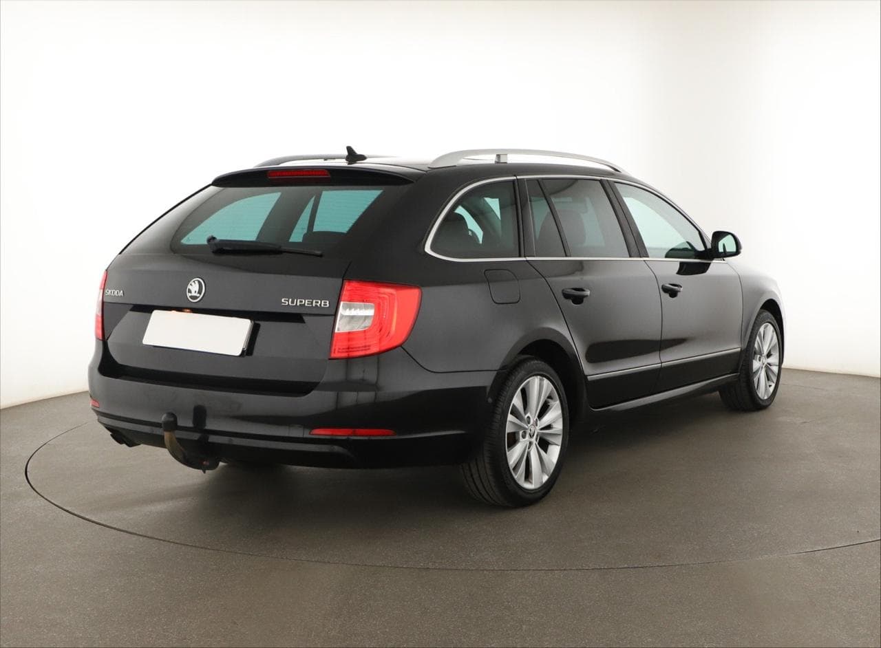 2015 Škoda SUPERB - 7