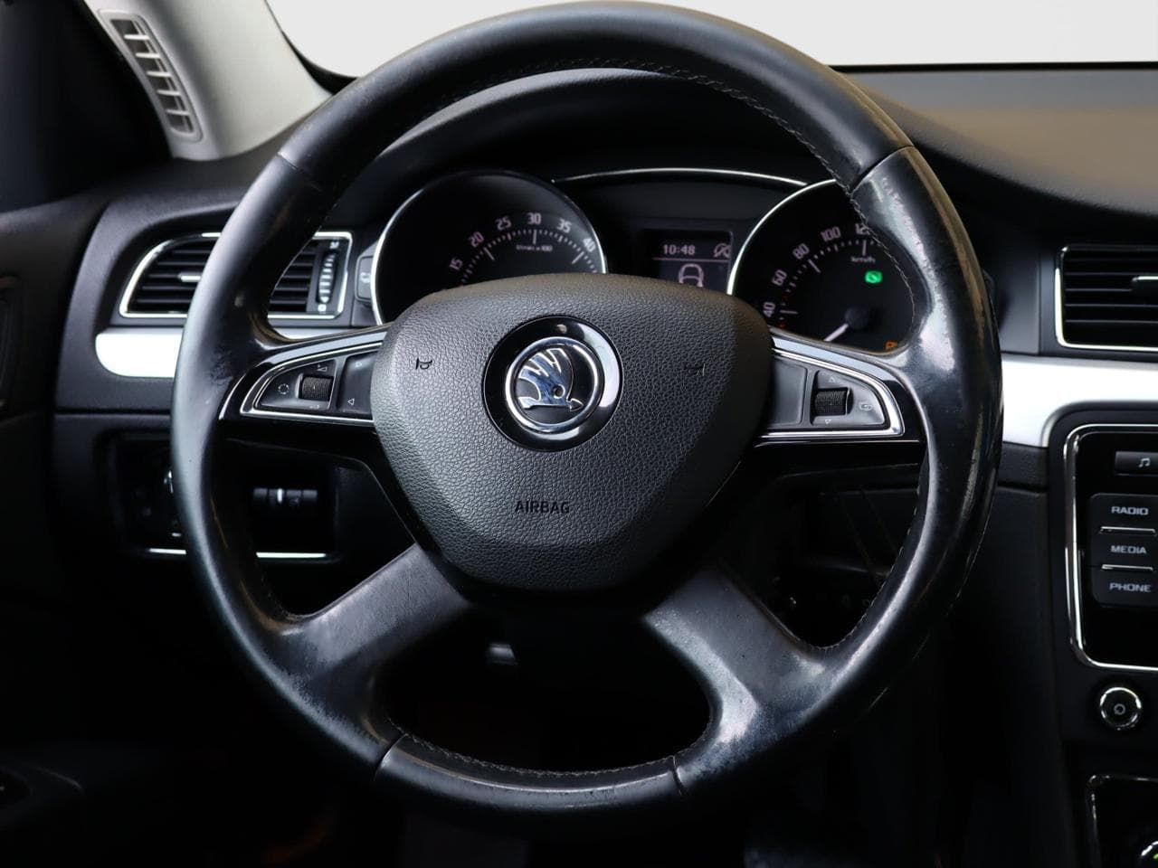 2013 Škoda SUPERB - 20