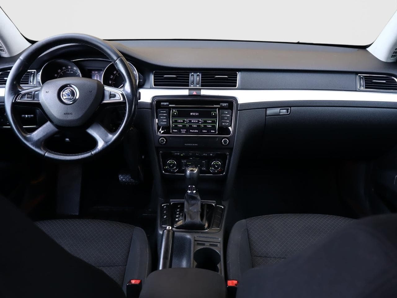 2013 Škoda SUPERB - 9