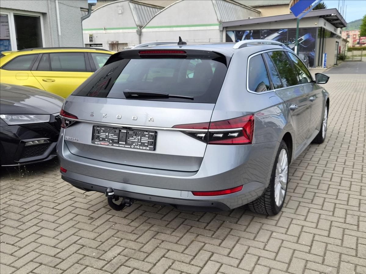 2021 Škoda SUPERB - 4