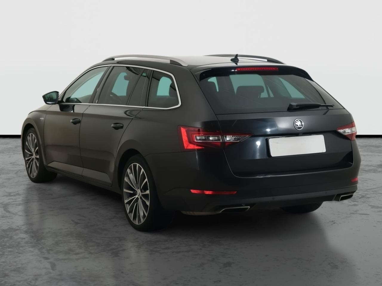 2018 Škoda SUPERB - 5