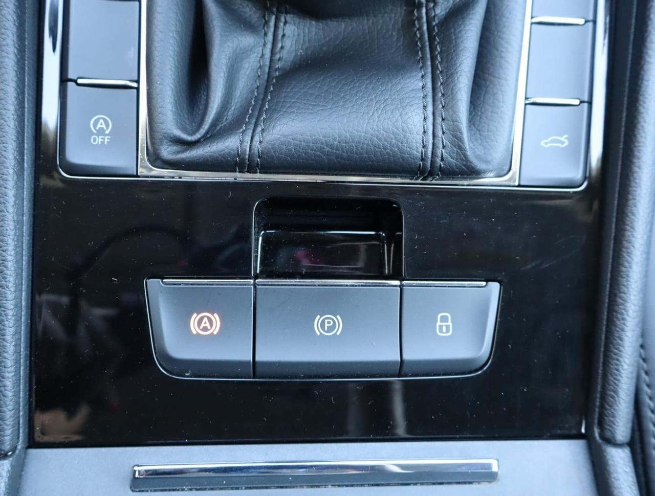 2016 Škoda SUPERB - 34
