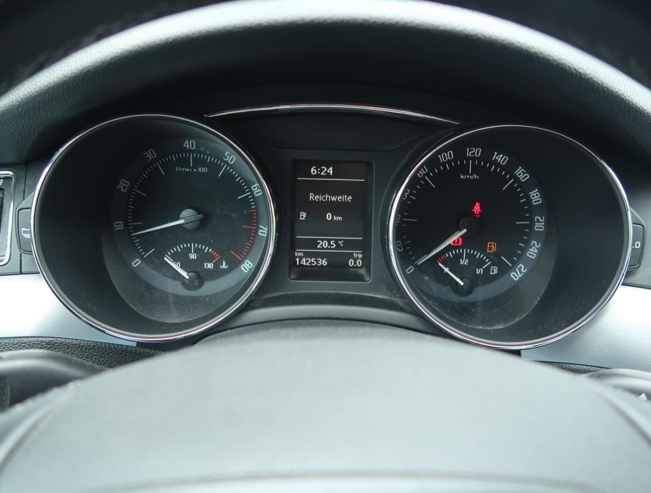 2011 Škoda SUPERB - 39