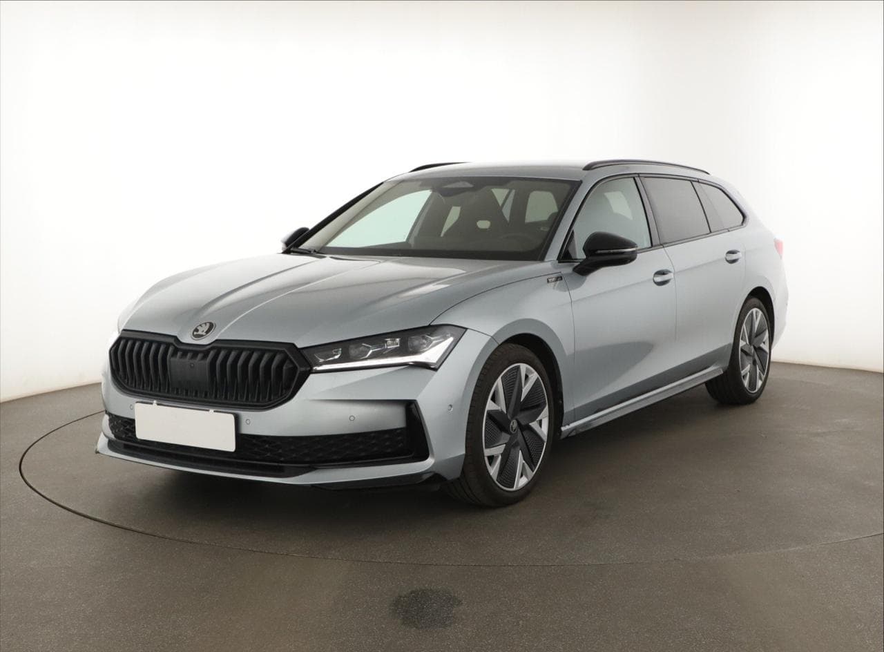 2025 Škoda SUPERB - 3