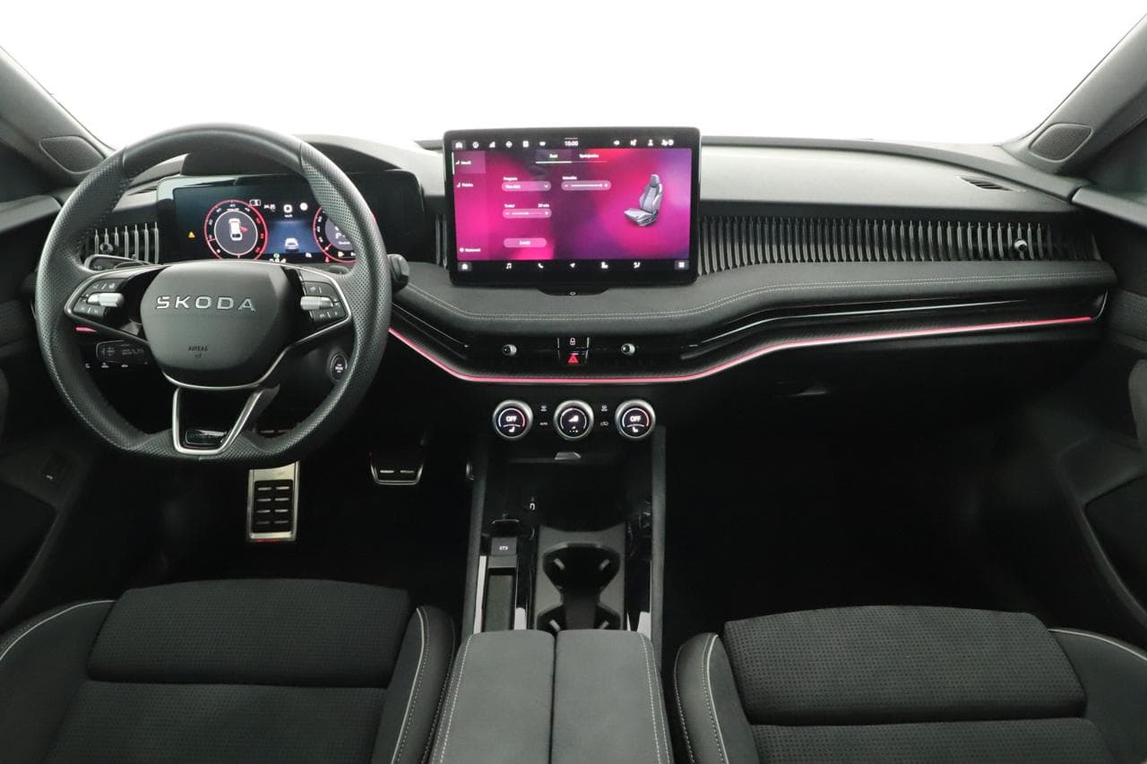 2025 Škoda SUPERB - 9