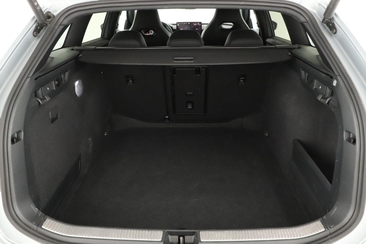 2025 Škoda SUPERB - 17