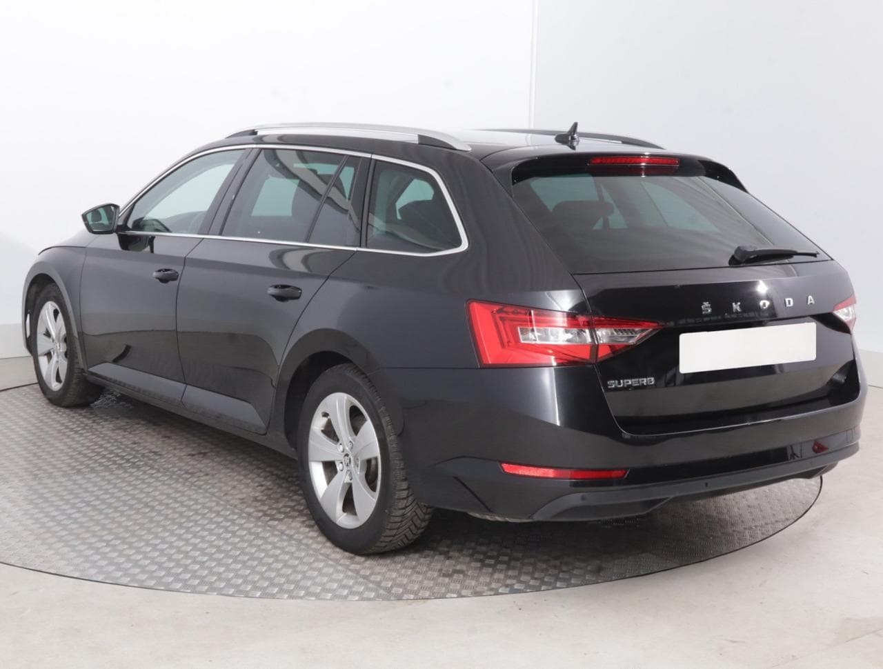 2021 Škoda SUPERB - 6