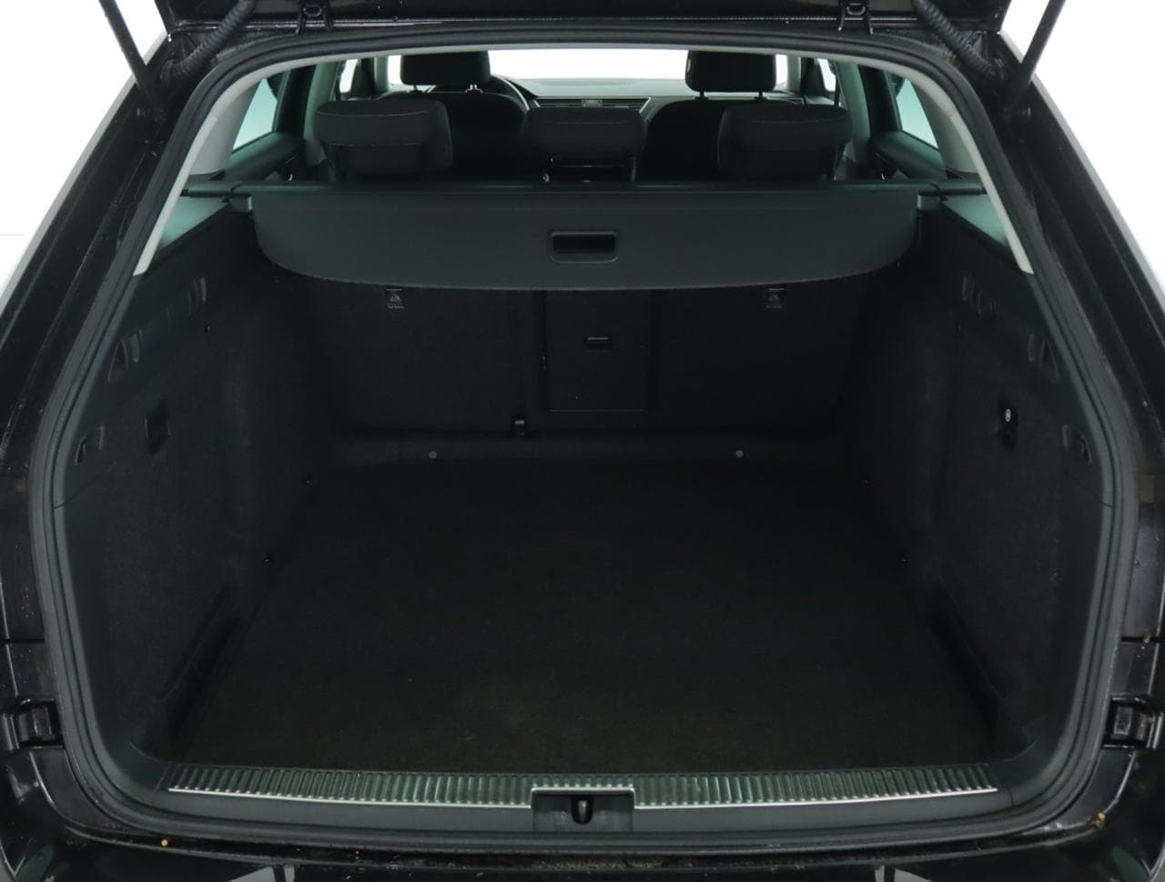 2021 Škoda SUPERB - 48