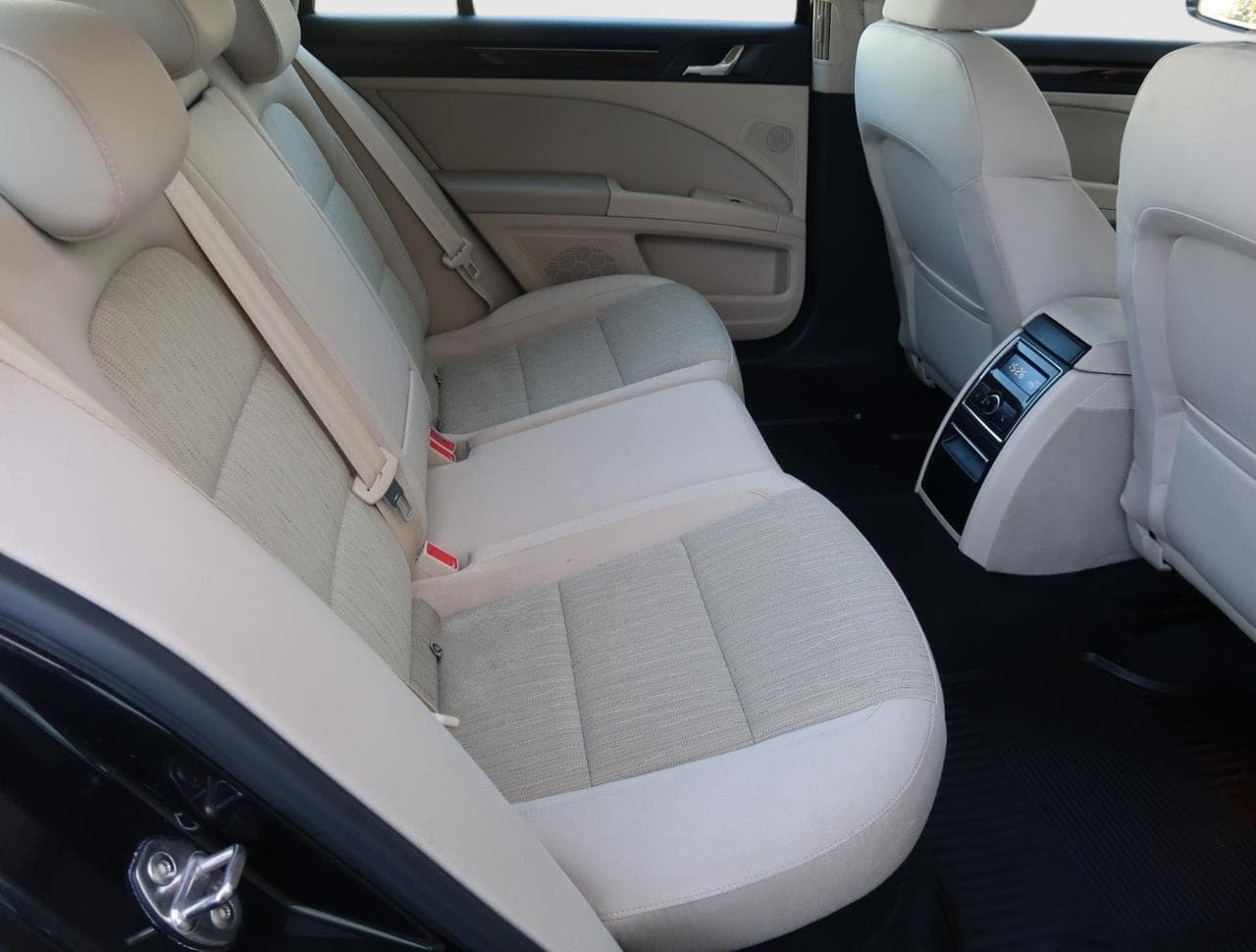 2014 Škoda SUPERB - 13