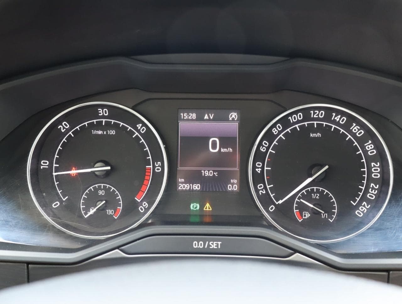 2017 Škoda SUPERB - 17
