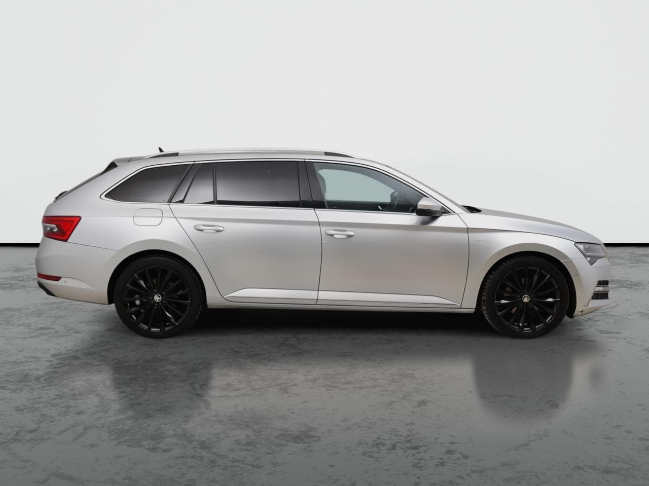 2022 Škoda SUPERB - 13