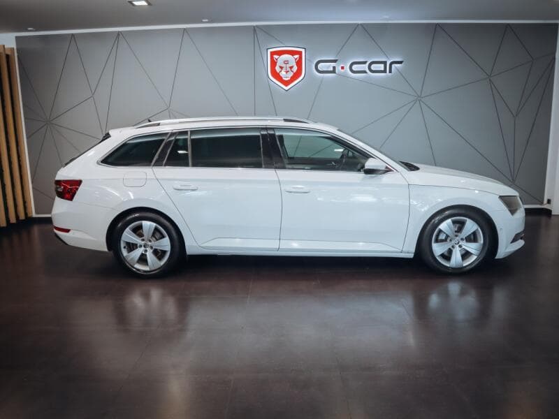 2017 Škoda SUPERB - 4