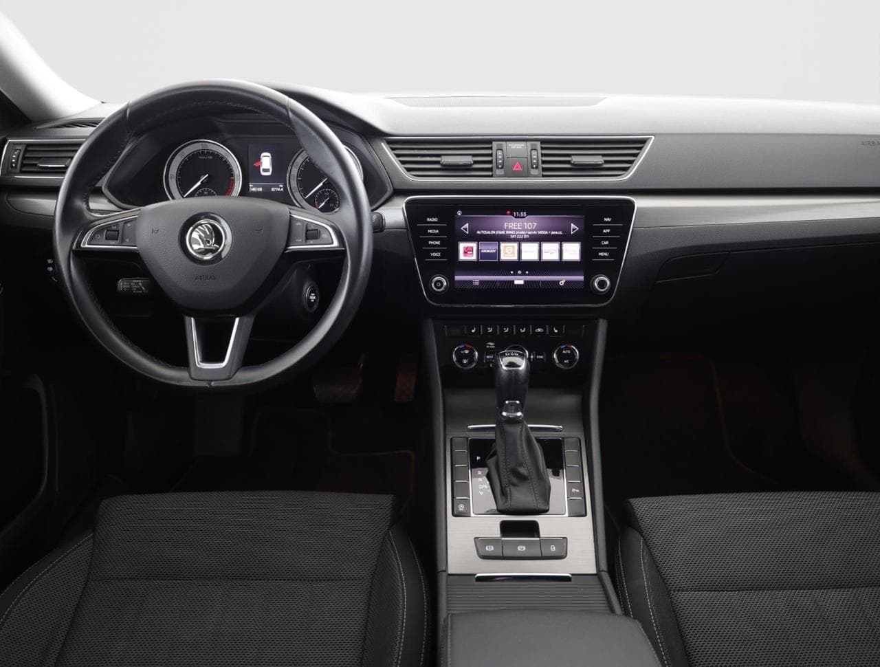 2019 Škoda SUPERB - 16