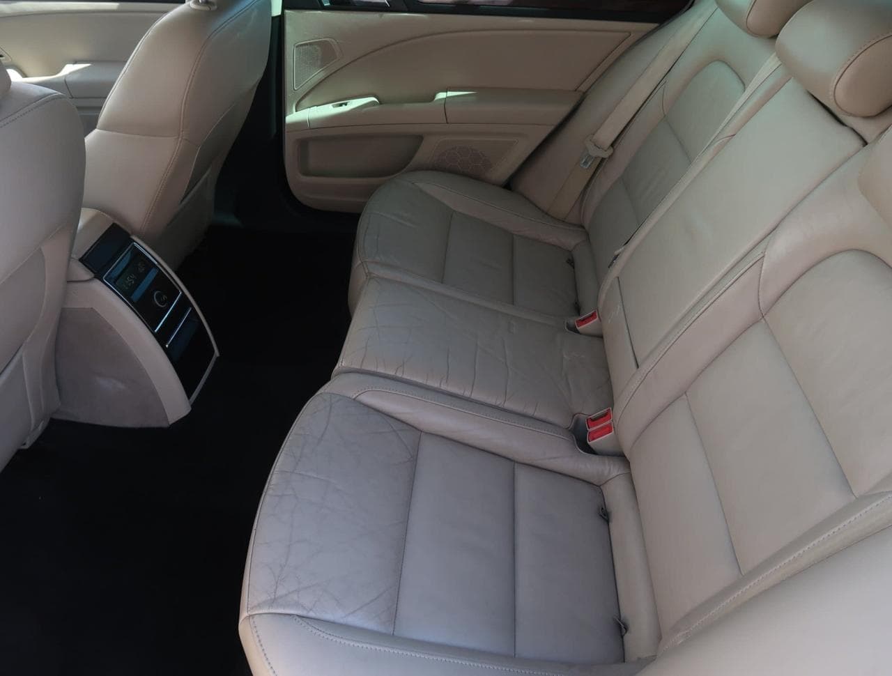 2014 Škoda SUPERB - 15
