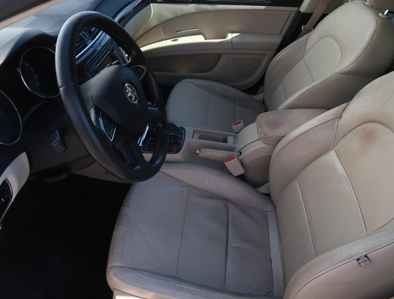 2014 Škoda SUPERB - 16