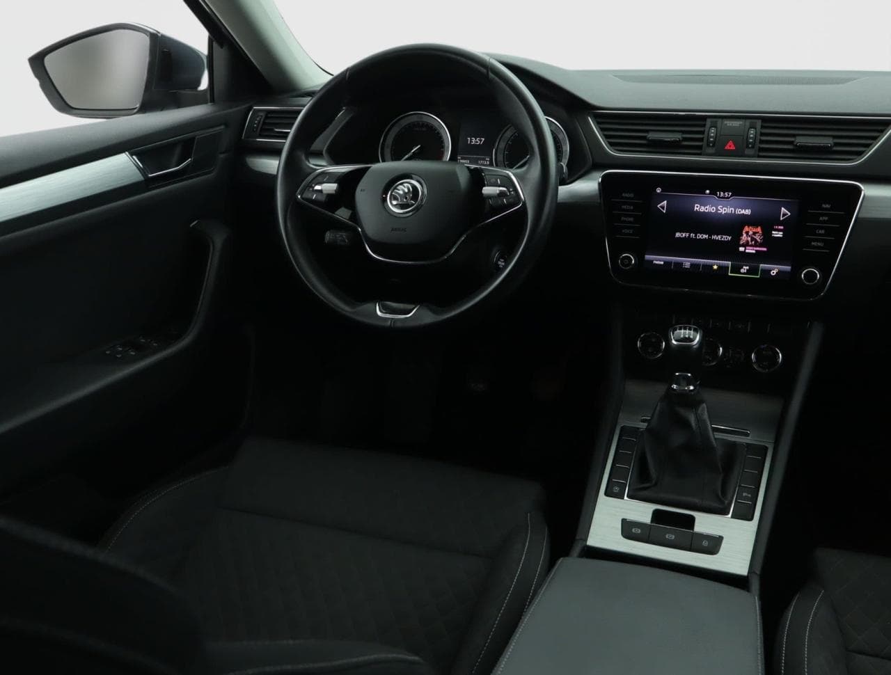 2021 Škoda SUPERB - 9