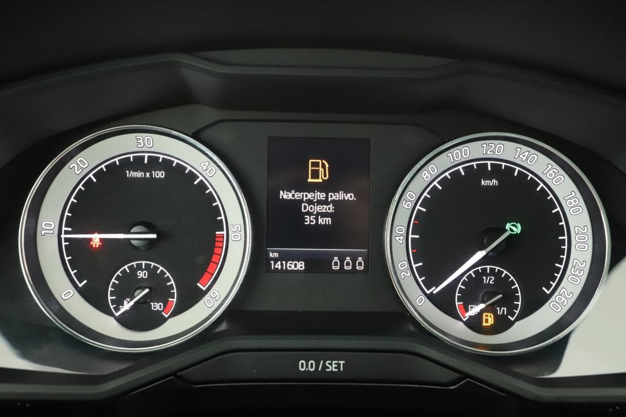 2020 Škoda SUPERB - 34