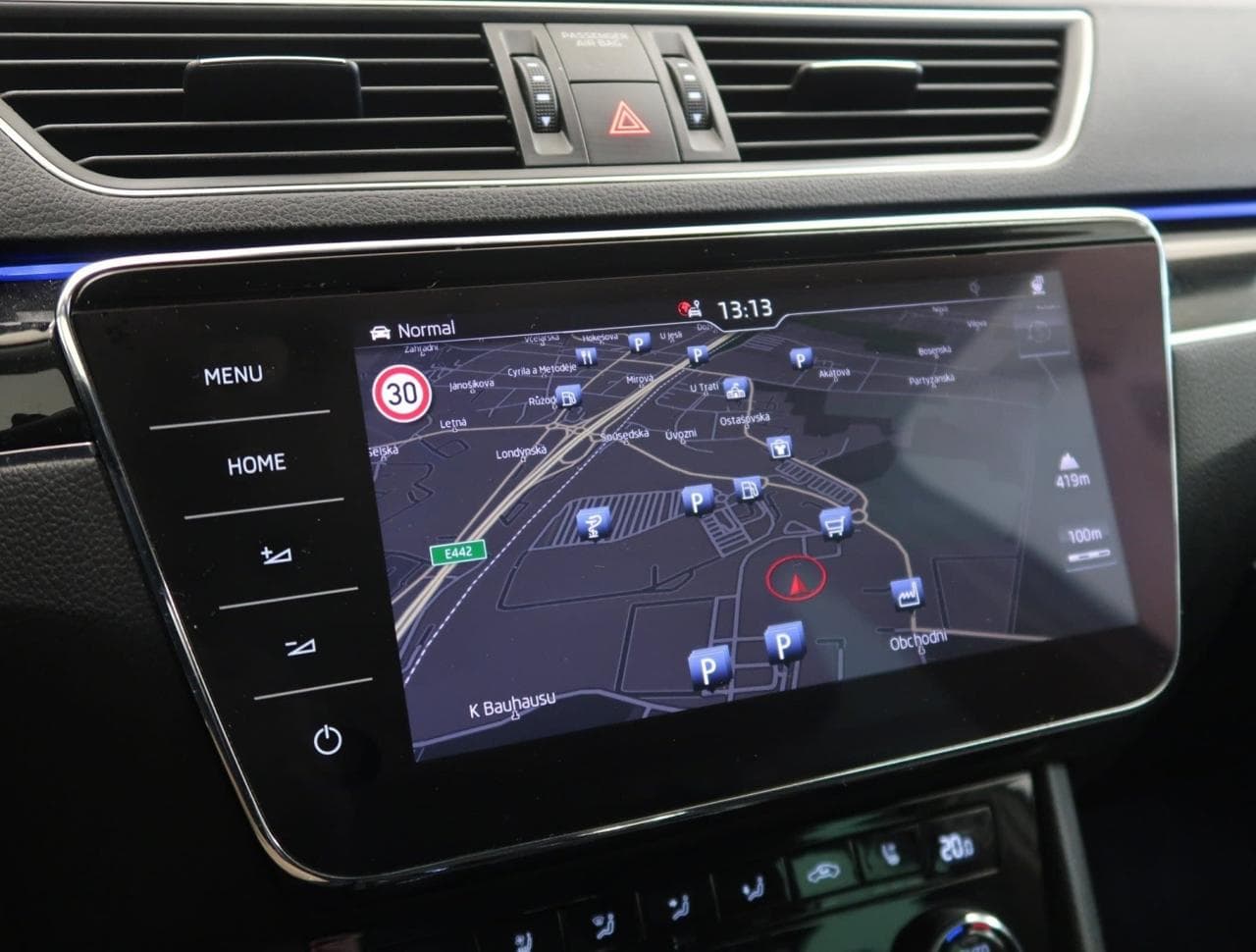 2019 Škoda SUPERB - 19