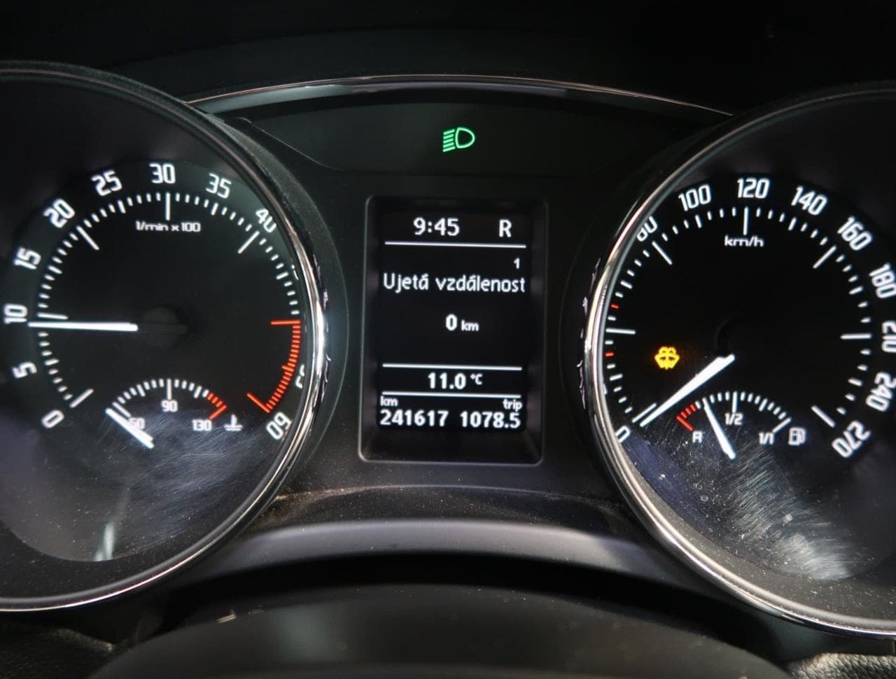2014 Škoda SUPERB - 30