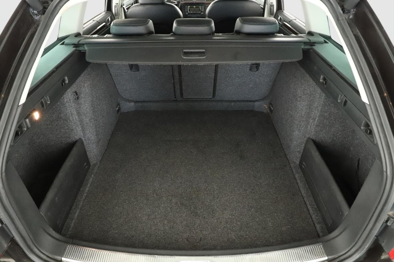 2014 Škoda SUPERB - 16