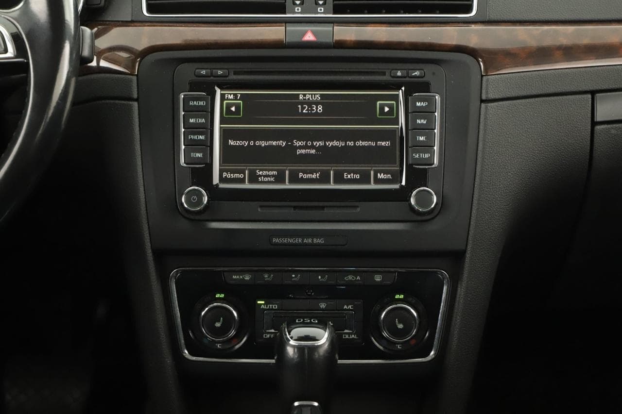 2014 Škoda SUPERB - 14