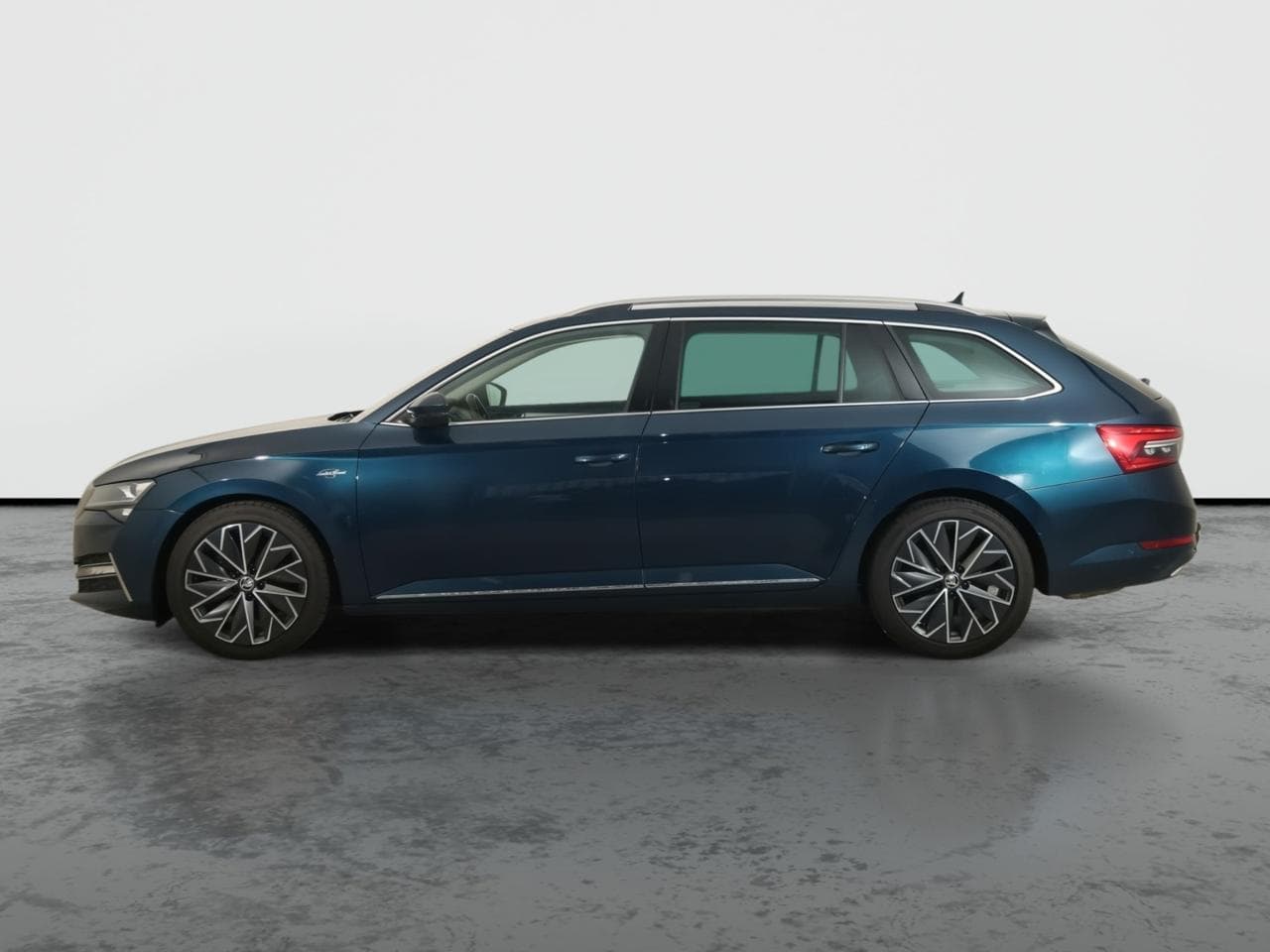 2019 Škoda SUPERB - 4