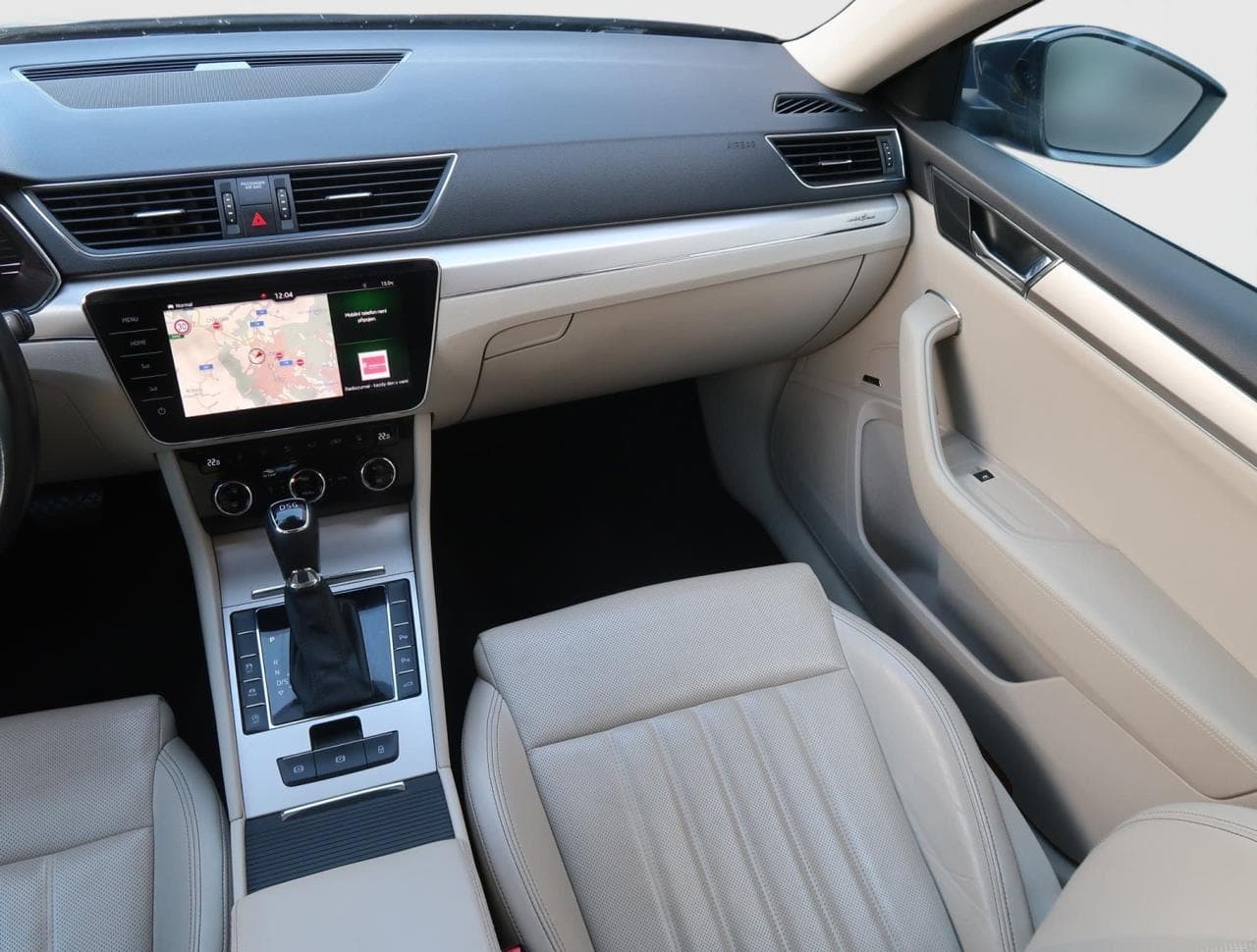 2019 Škoda SUPERB - 11
