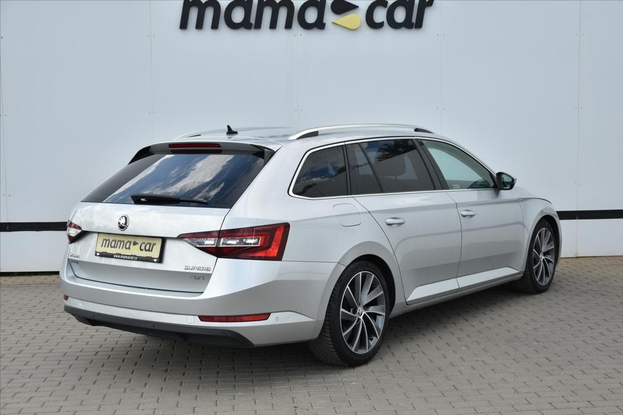 2018 Škoda SUPERB - 10