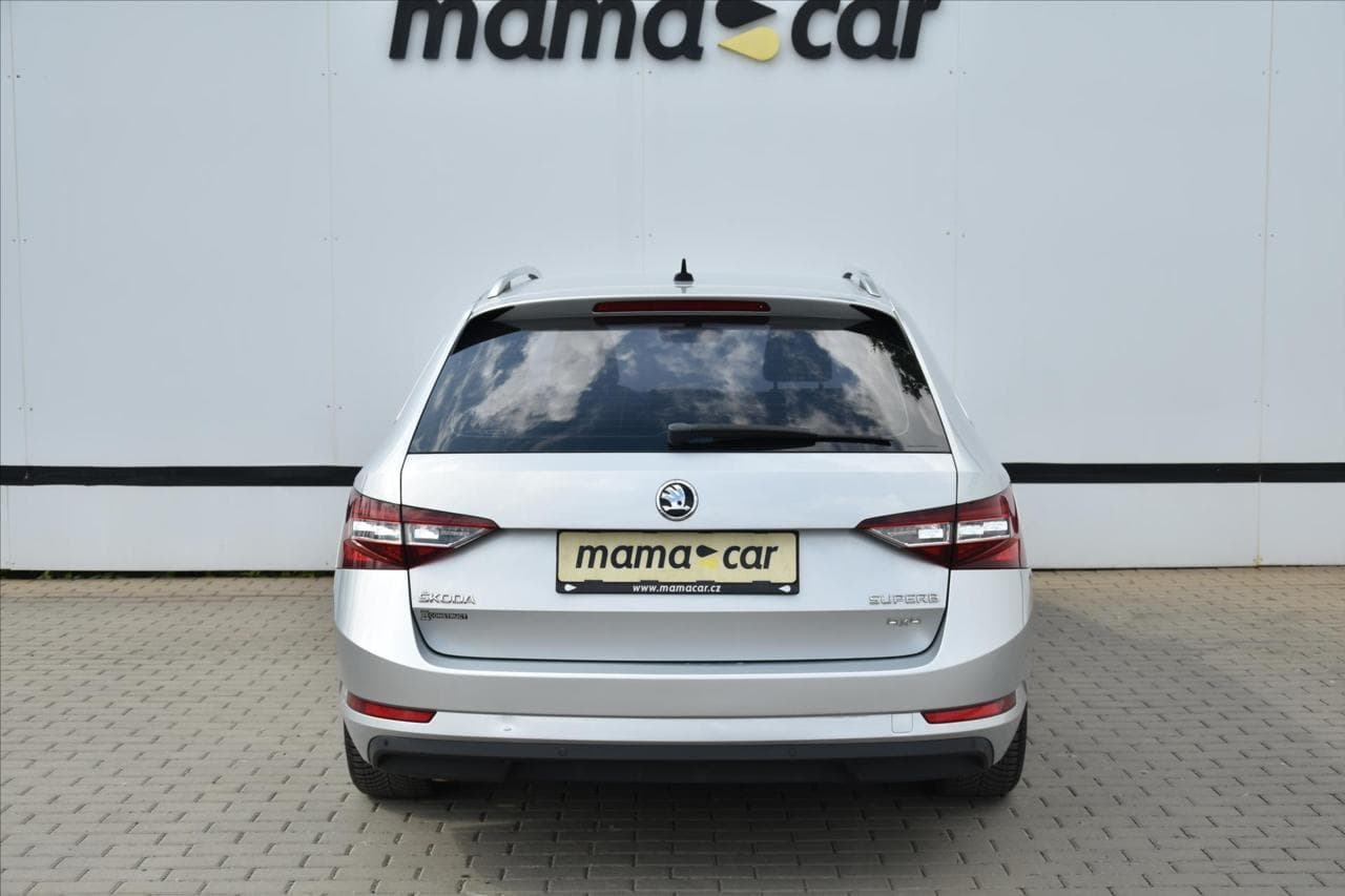 2018 Škoda SUPERB - 8