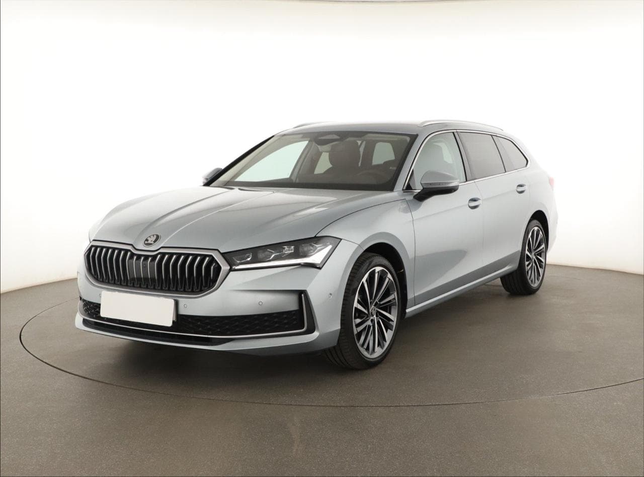 2025 Škoda SUPERB - 5