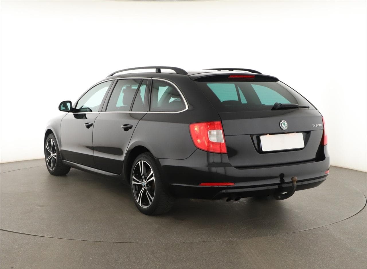 2012 Škoda SUPERB - 9