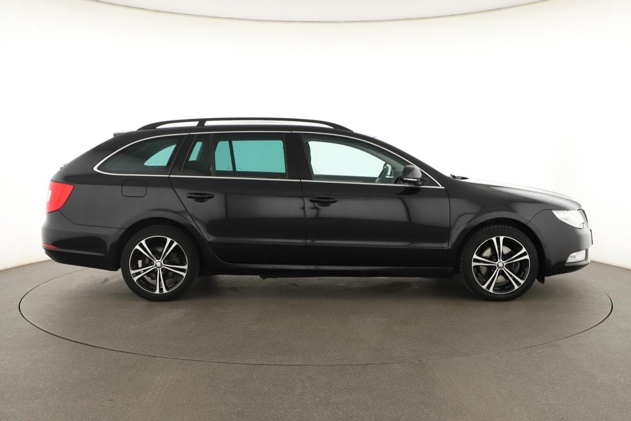 2012 Škoda SUPERB - 15
