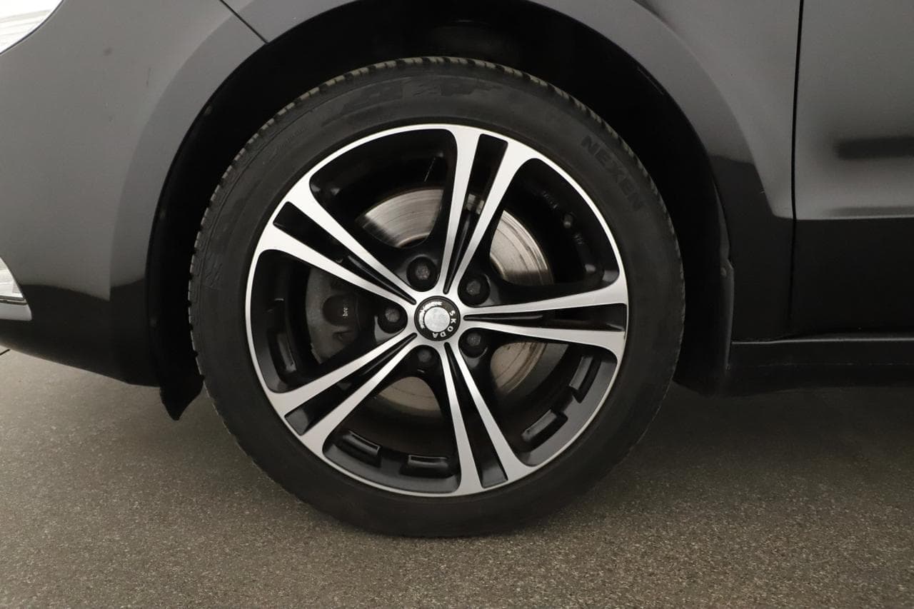 2012 Škoda SUPERB - 35